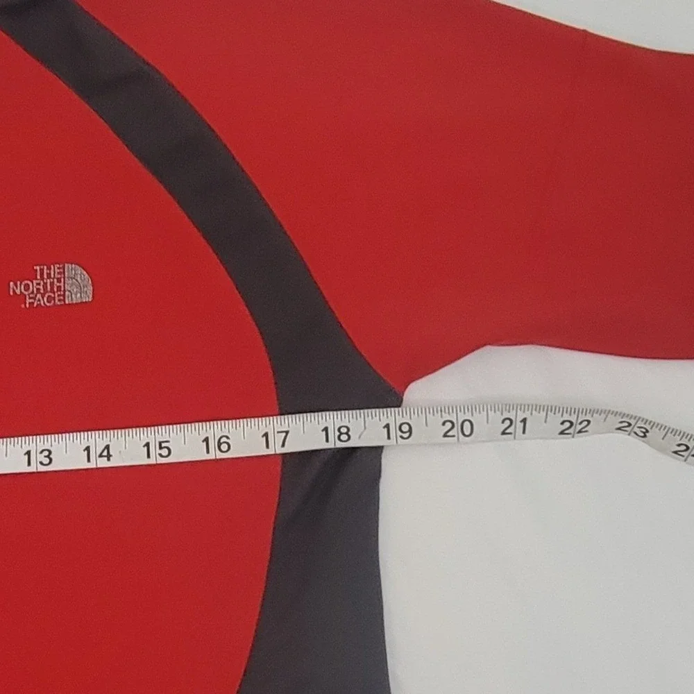 Mens M‎ The North Face VaporWick T-Shirt Red Gray Athletic Performance Quick Dry